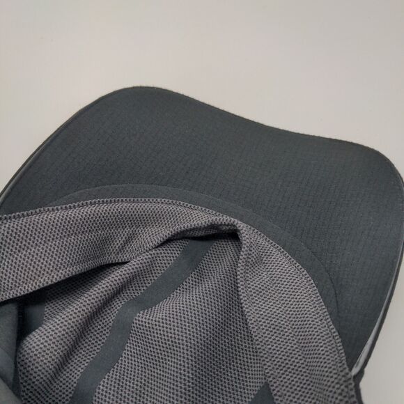 Lululemon Strapback Hat Black One Size Adjustable Lightweight 6 Panel - Picture 8 of 9